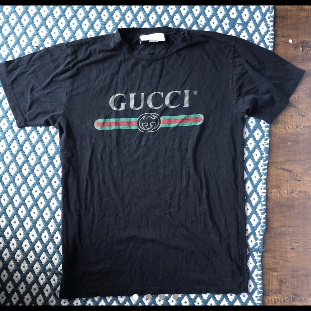 Used Gucci t shirt